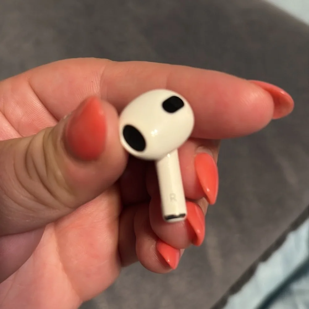 Air pods 3rd gen only used a handful of times